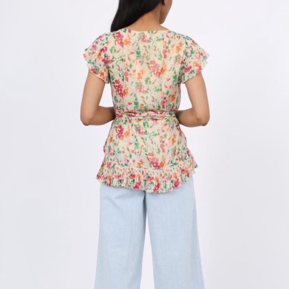 Diane Von Furstenberg Rosita Floral Wrap Blouse - Picture 3 of 11